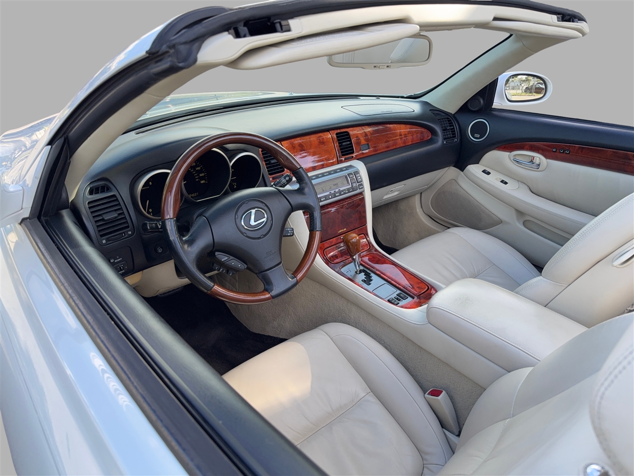 Lexus SC 430 Convertible 2008