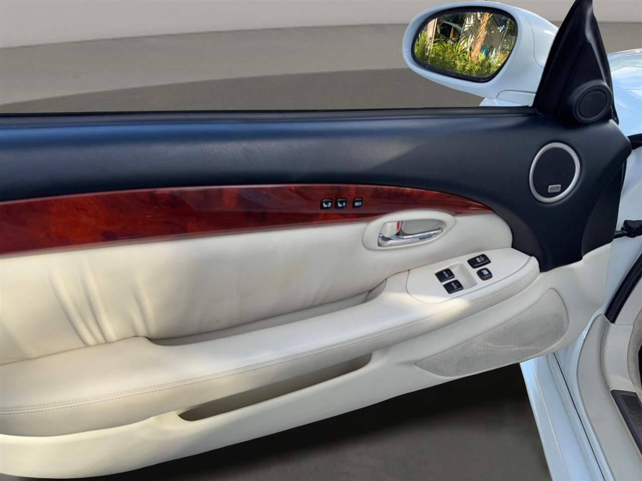 Lexus SC 430 Convertible 2008