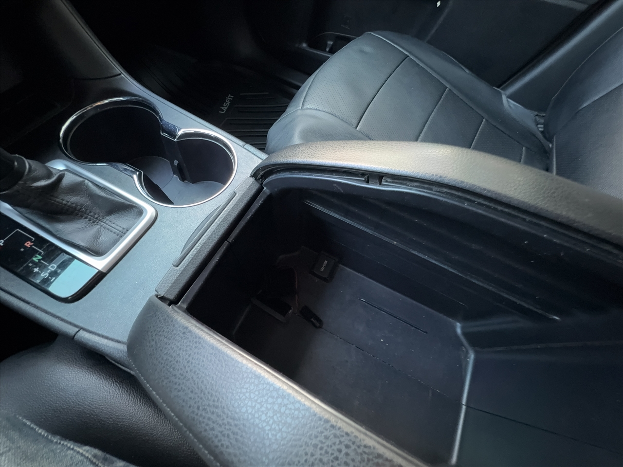 Toyota Highlander LE FWD I4 2015