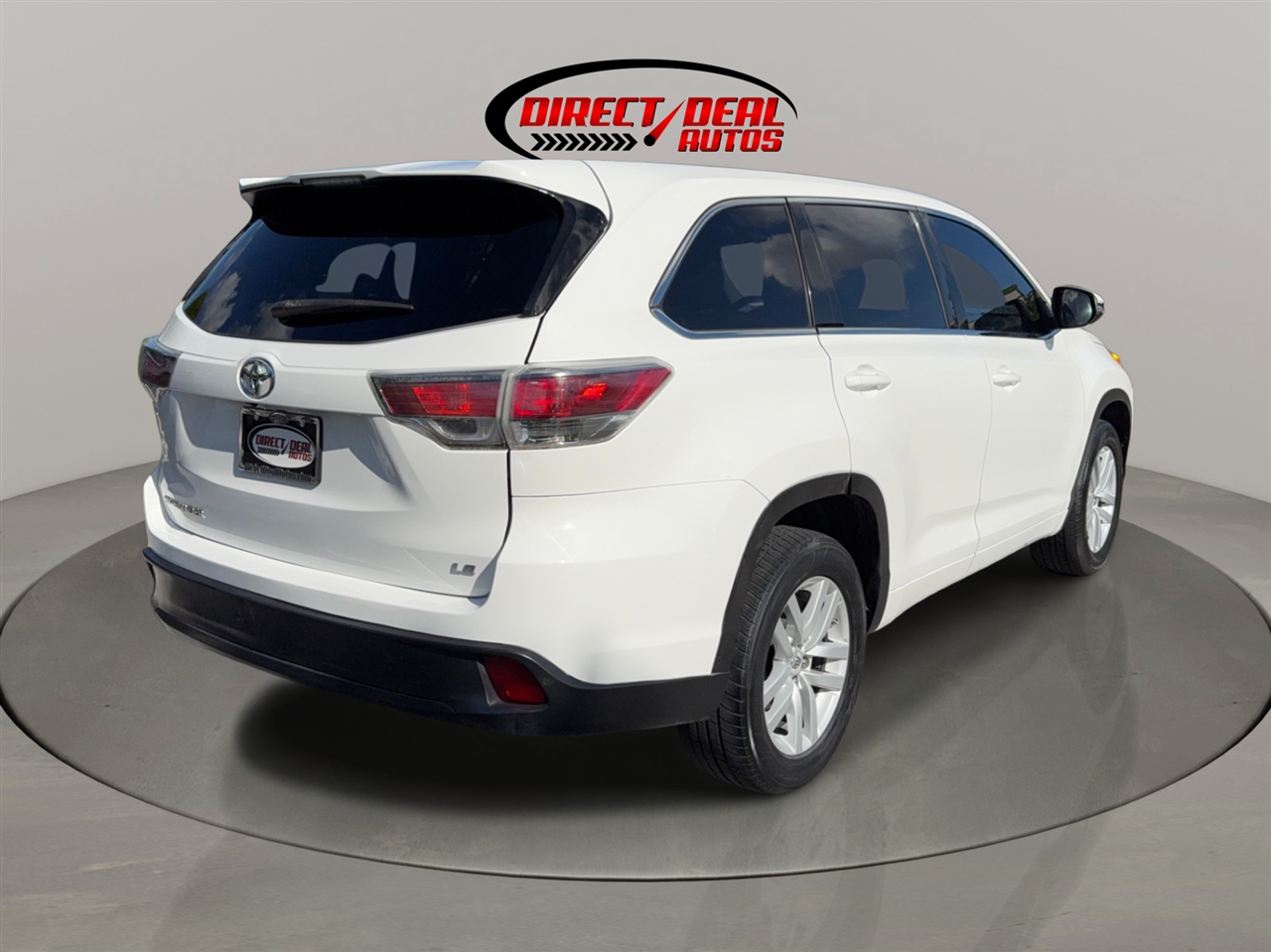 Toyota Highlander LE FWD I4 2015