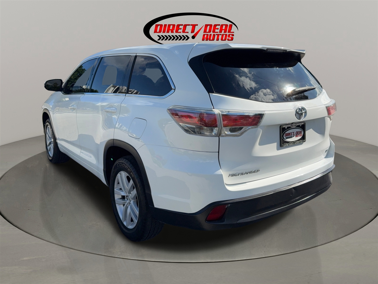 Toyota Highlander LE FWD I4 2015
