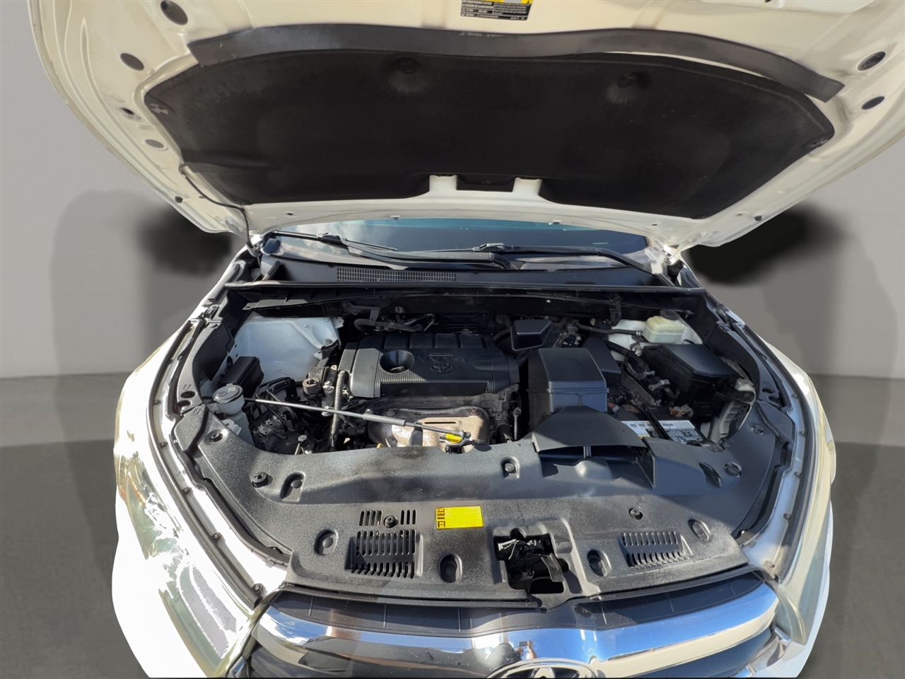 Toyota Highlander LE FWD I4 2015