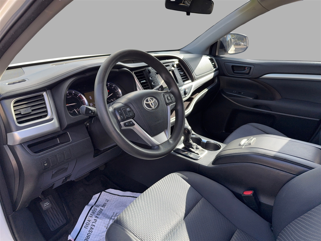 Toyota Highlander LE FWD I4 2015