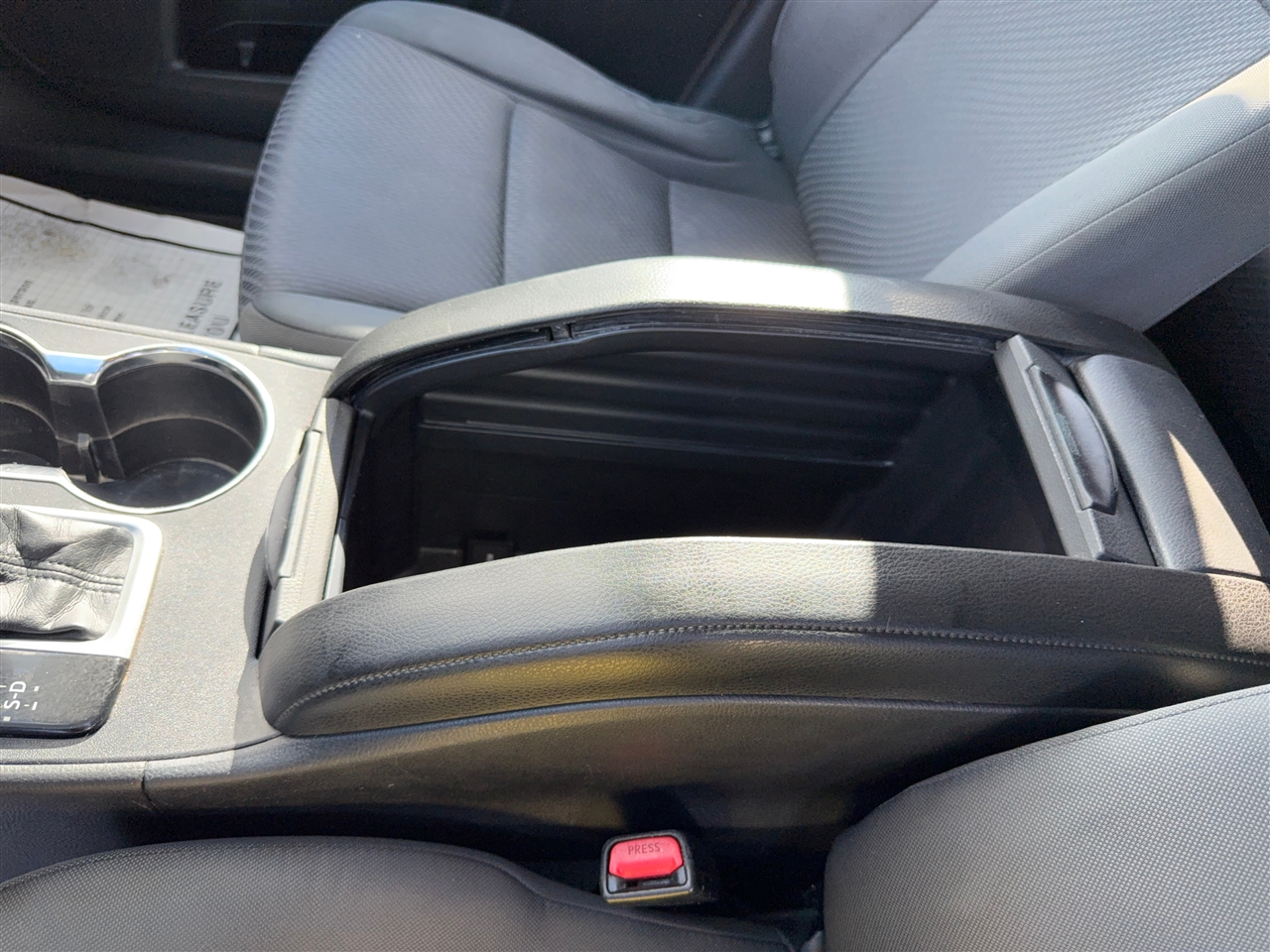 Toyota Highlander LE FWD I4 2015