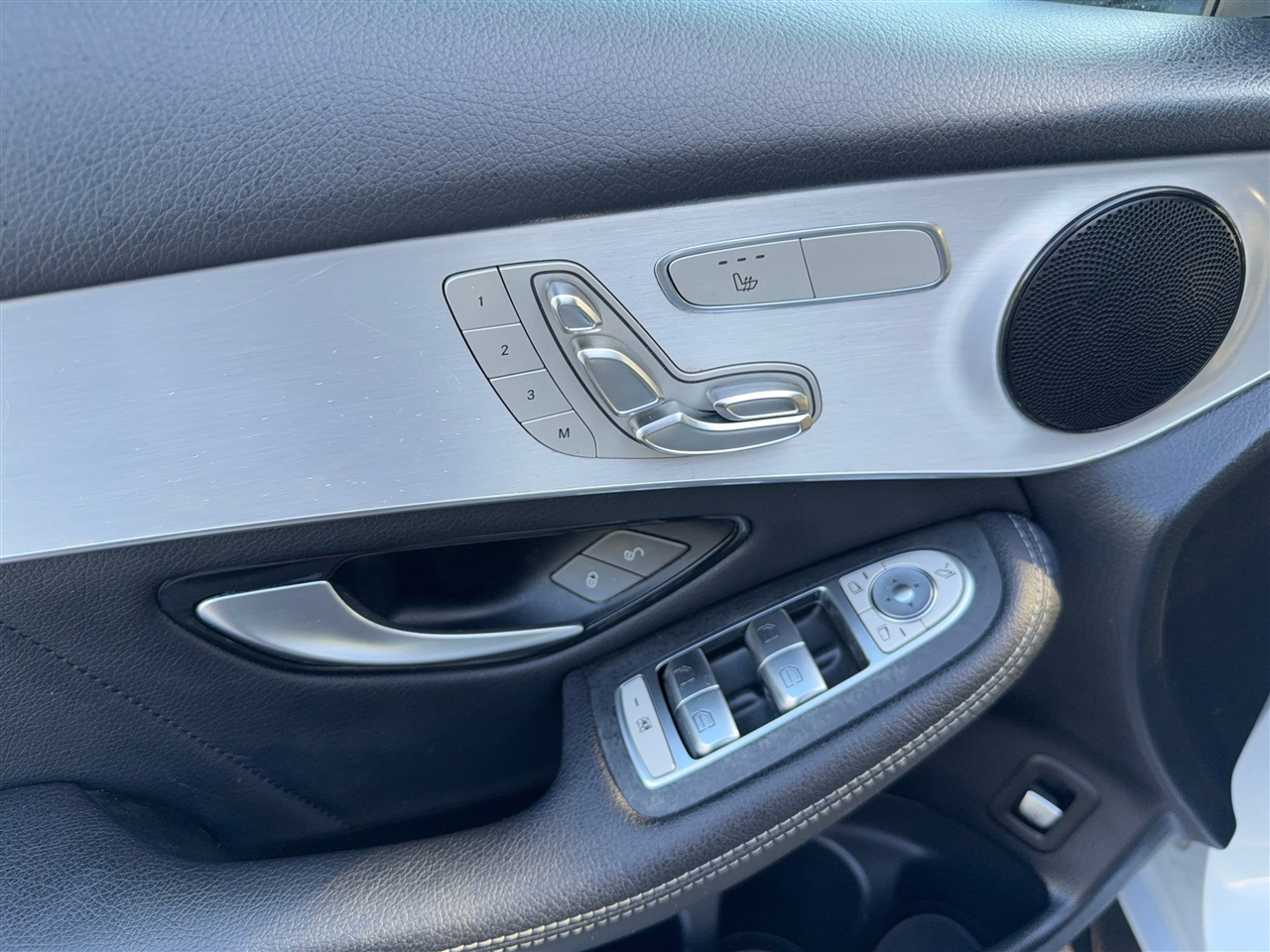 Mercedes-Benz GLC-Class GLC300 2019