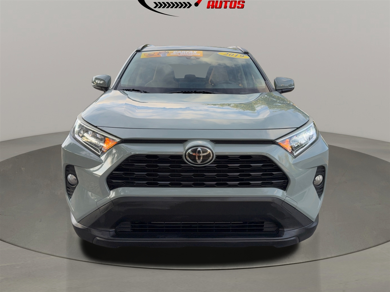 Toyota RAV4 XLE 2019