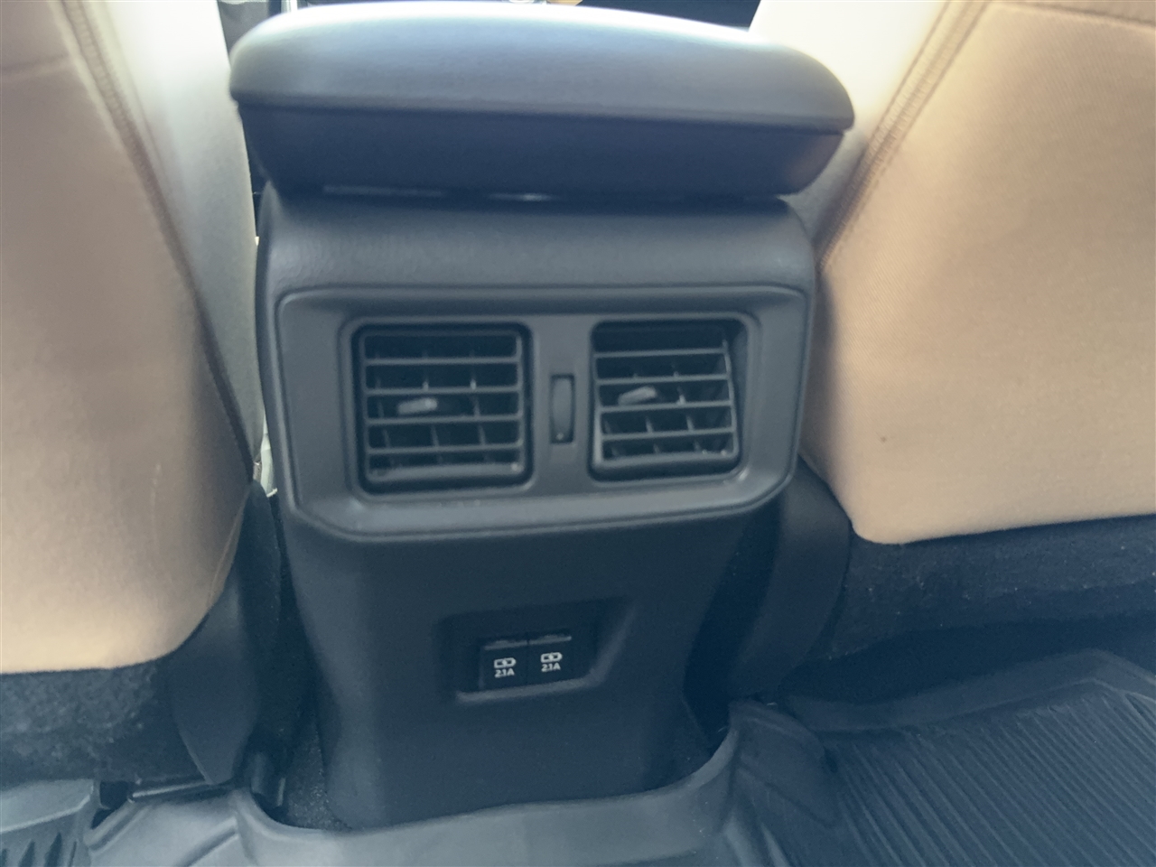 Toyota RAV4 XLE 2019