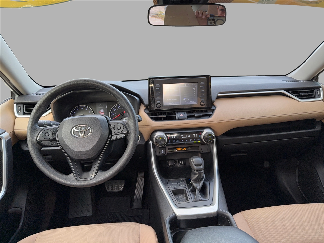 Toyota RAV4 XLE 2019