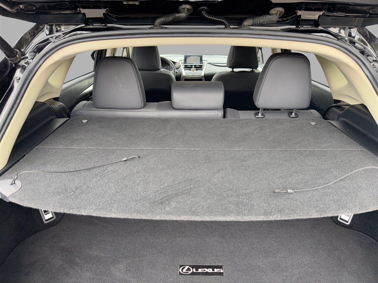 Lexus NX 200t FWD 2016