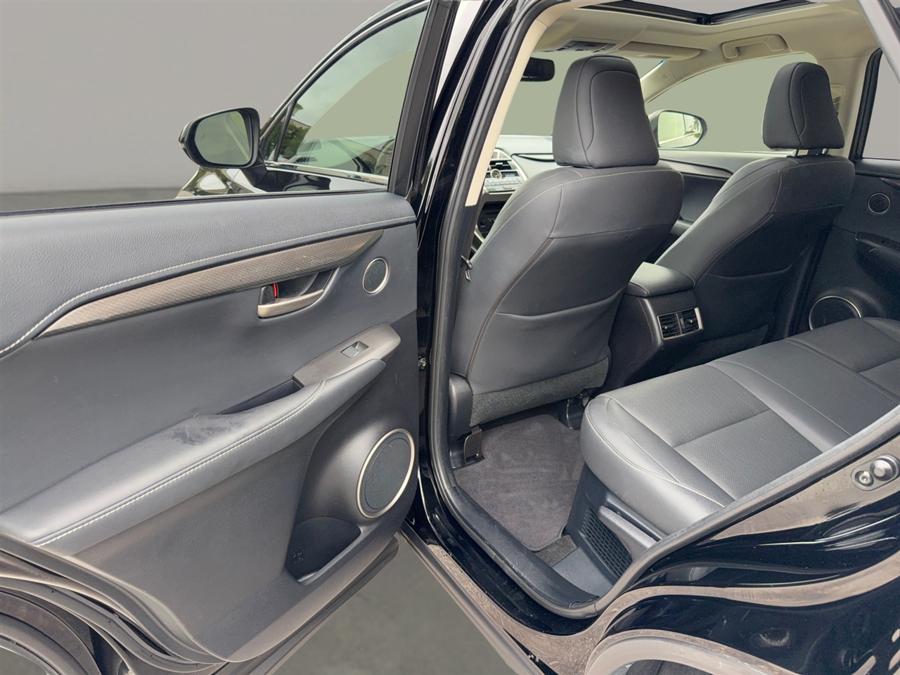 Lexus NX 200t FWD 2016