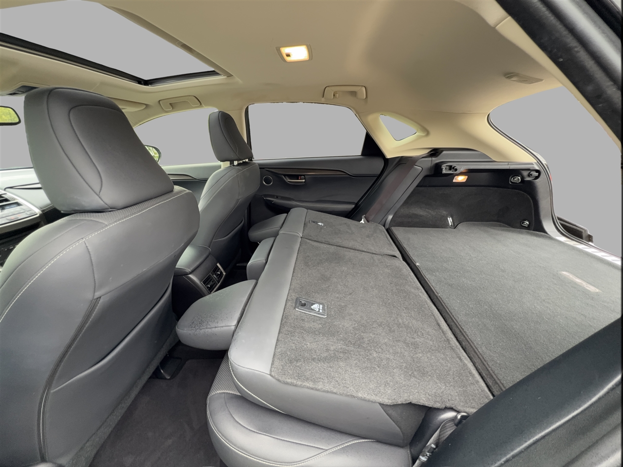 Lexus NX 200t FWD 2016