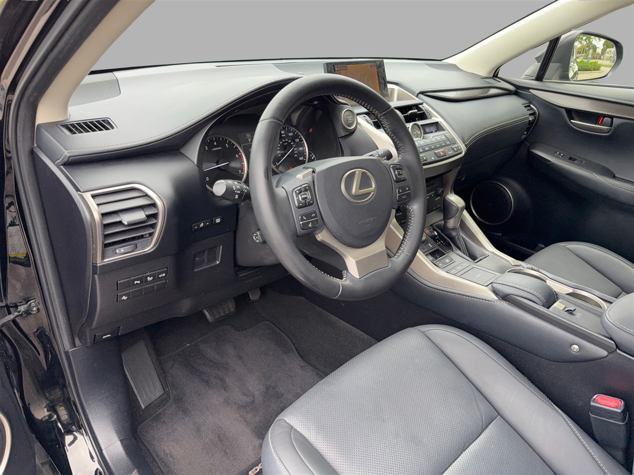 Lexus NX 200t FWD 2016