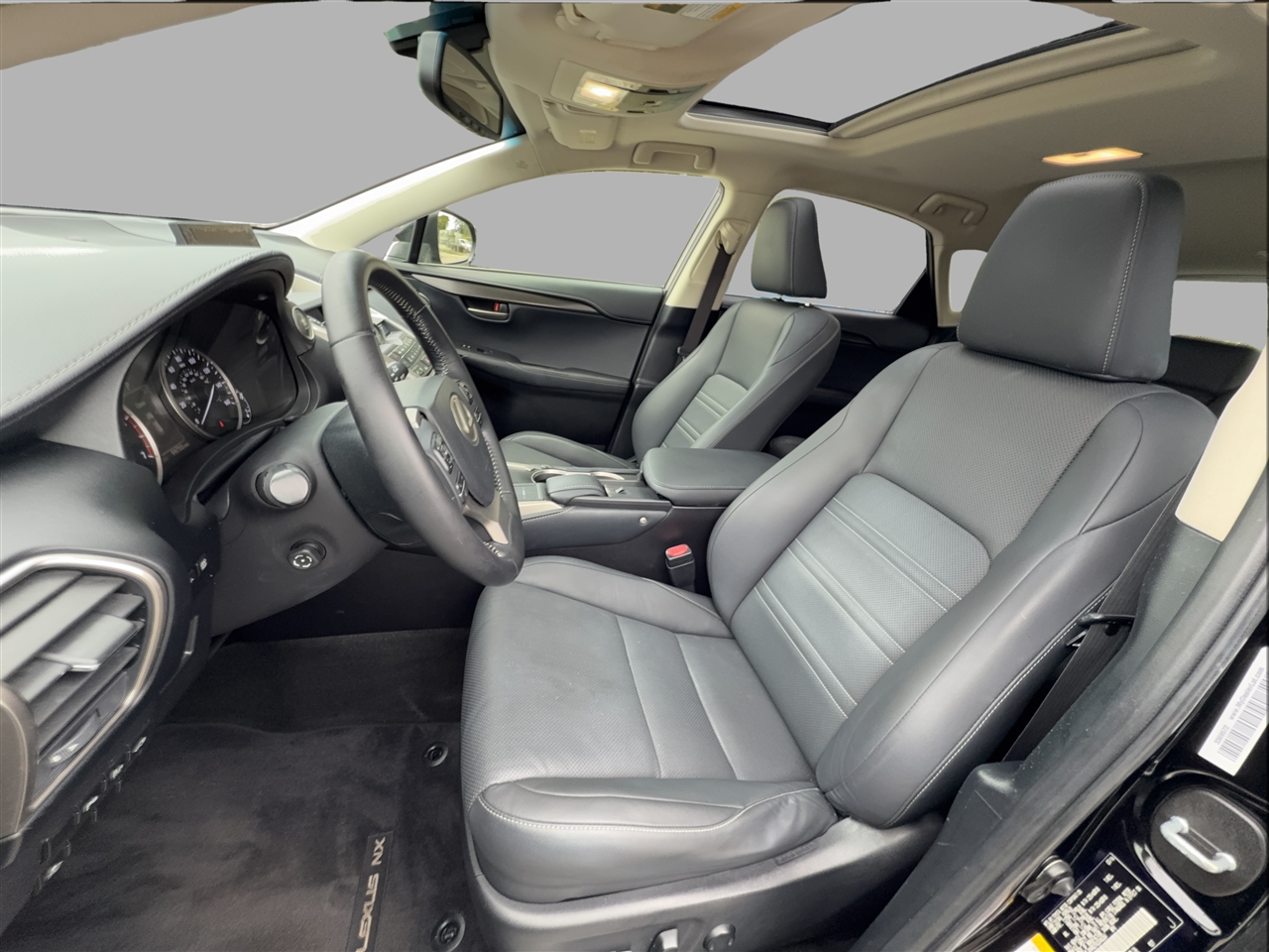 Lexus NX 200t FWD 2016