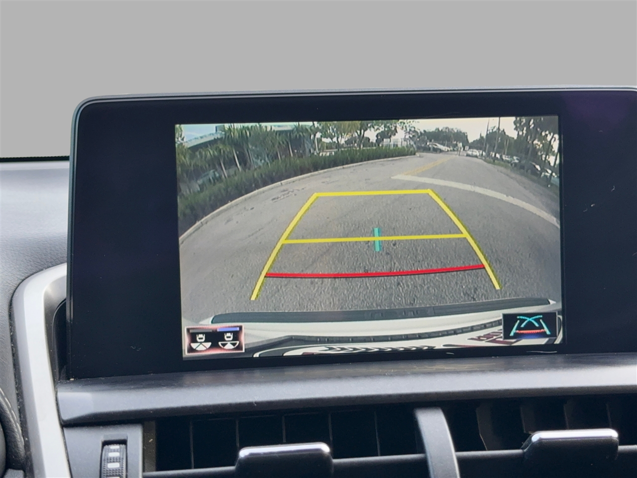 Lexus NX 300h Luxury 2020