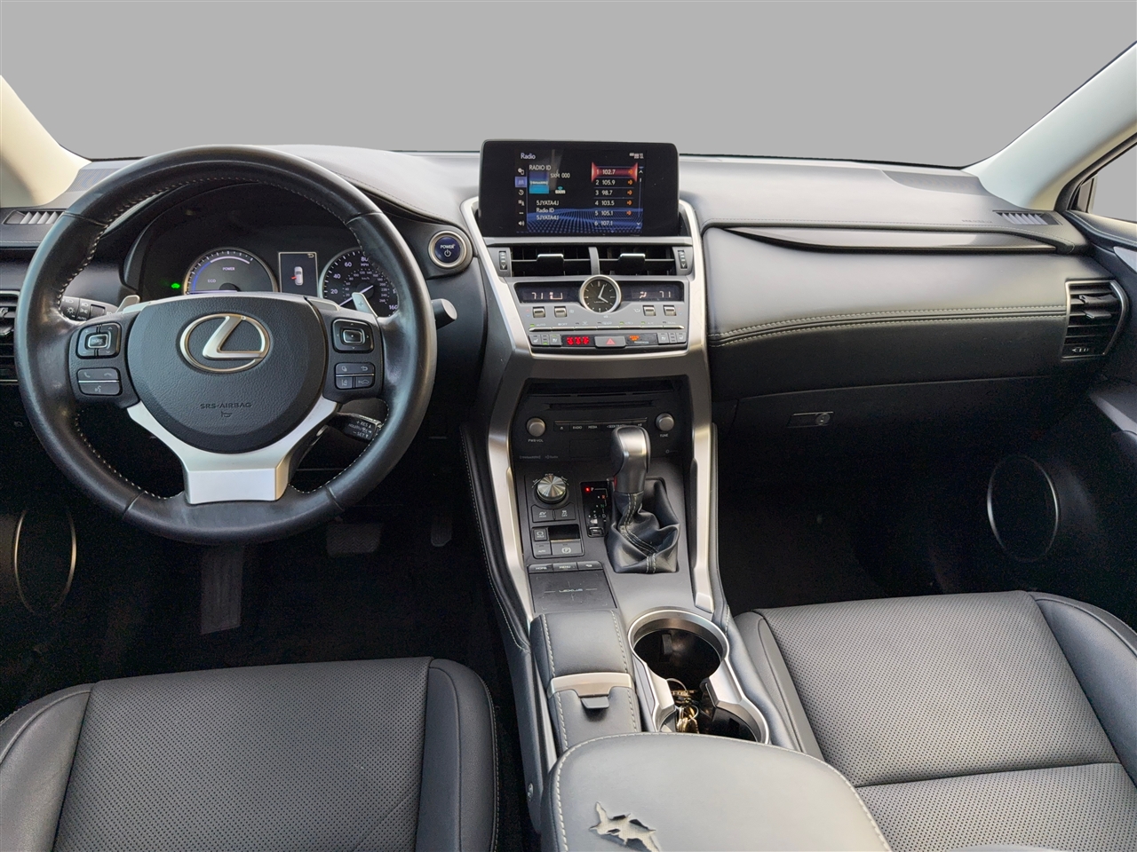 Lexus NX 300h Luxury 2020