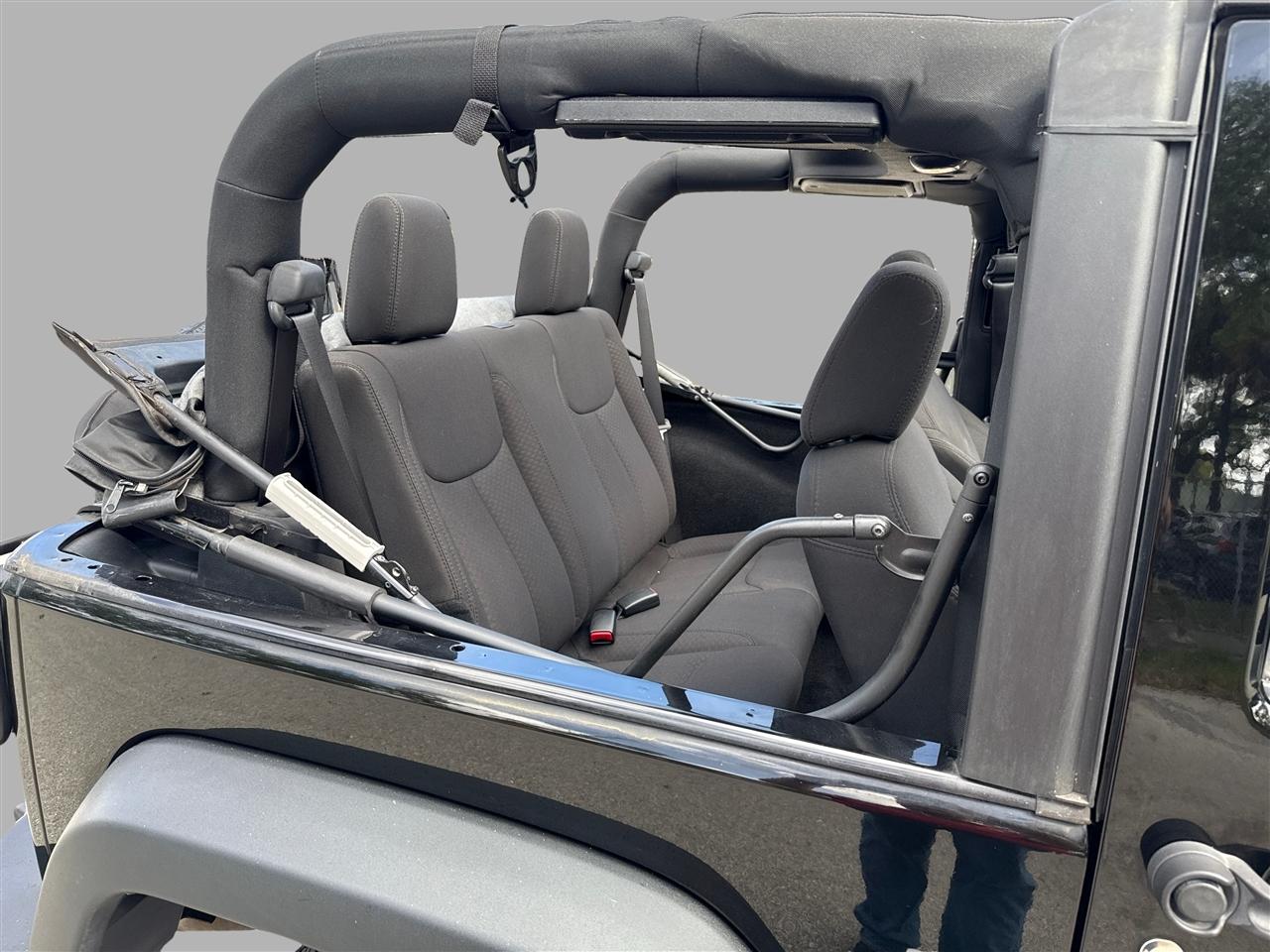 Jeep Wrangler Sport 4WD 2016