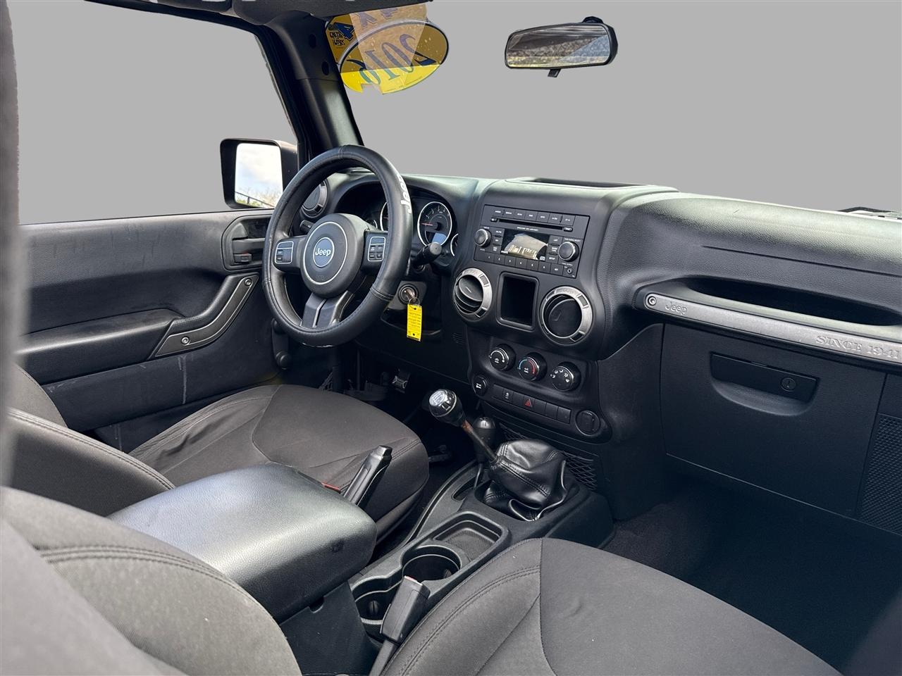 Jeep Wrangler Sport 4WD 2016