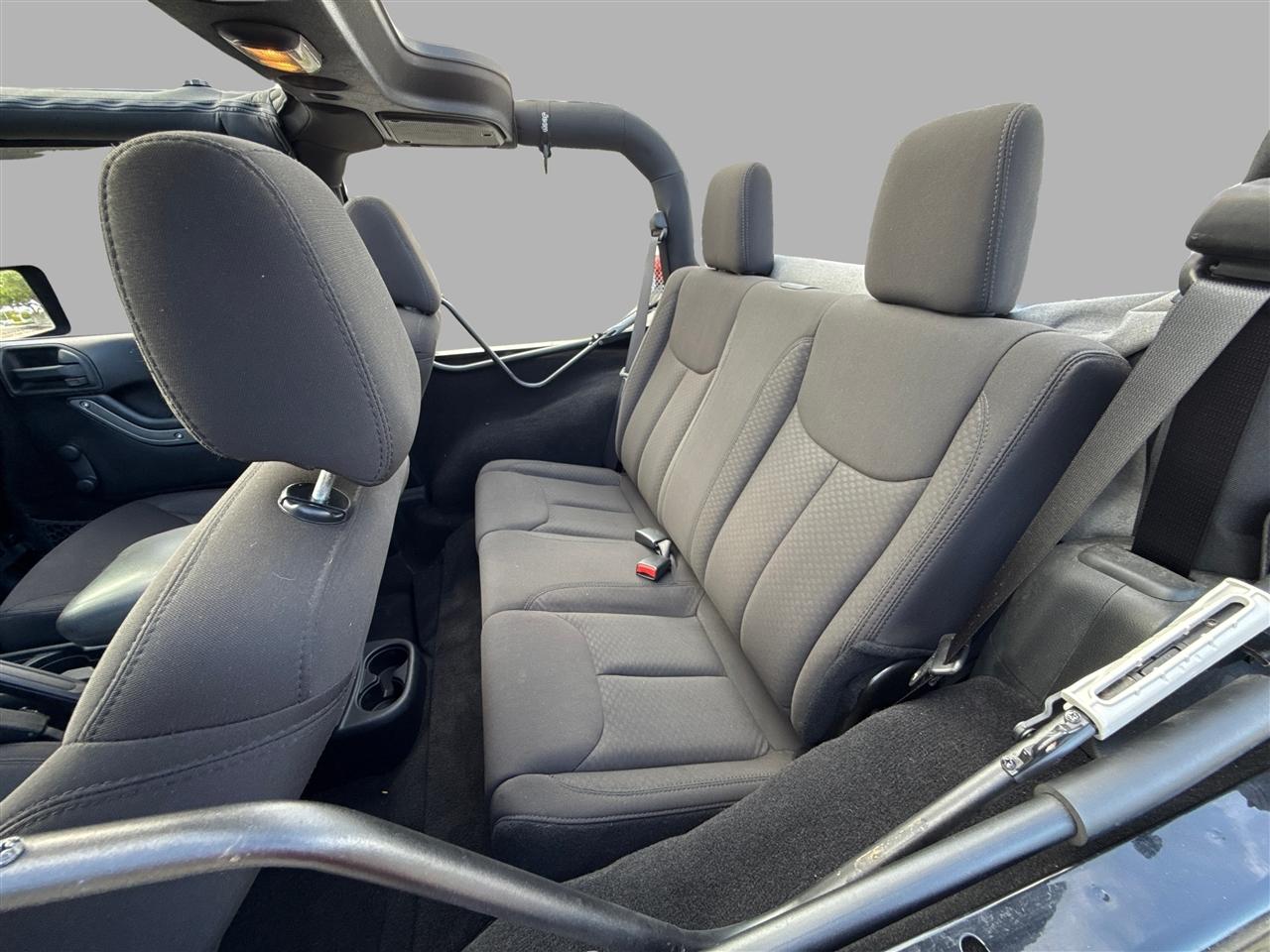 Jeep Wrangler Sport 4WD 2016