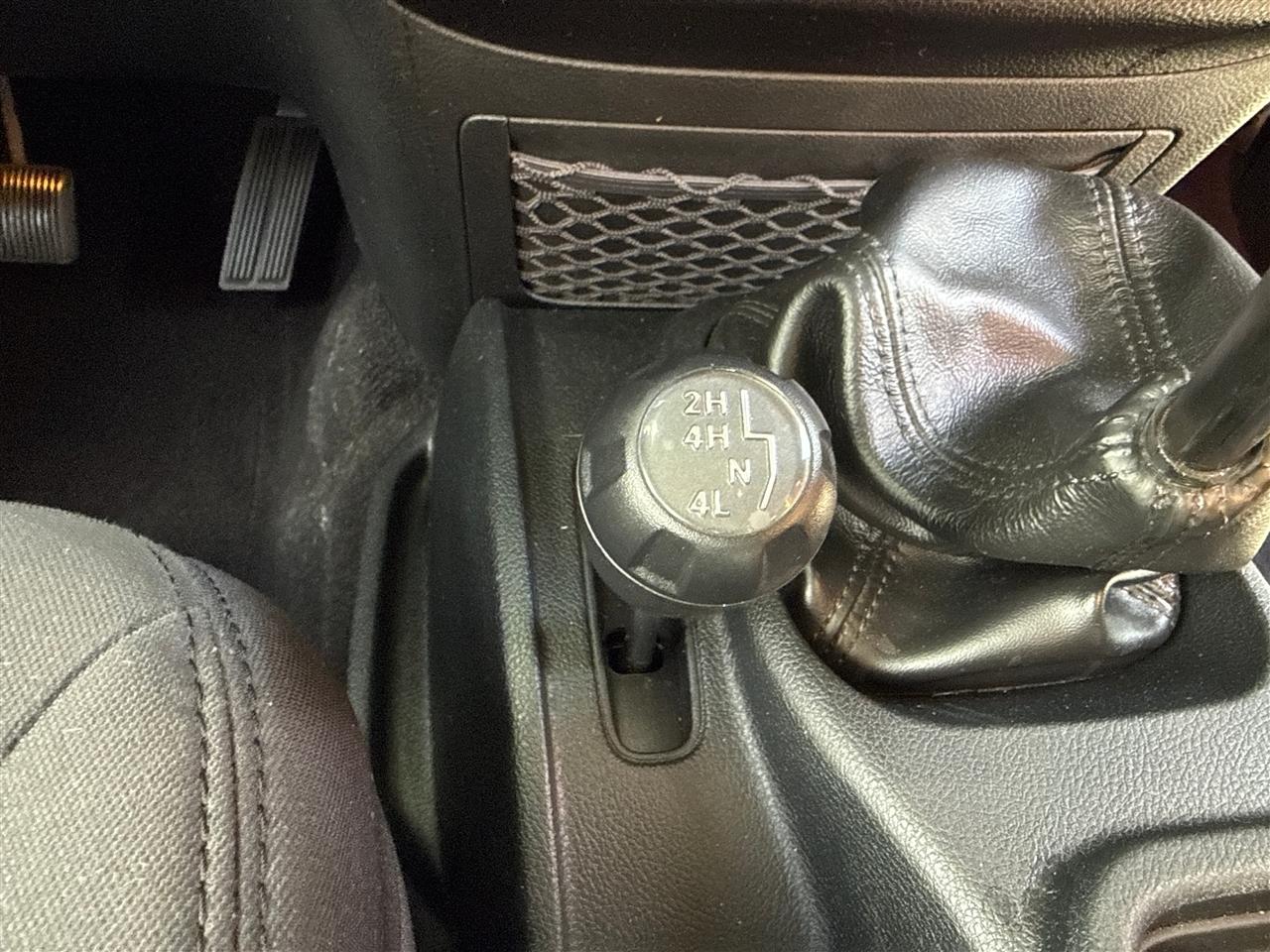 Jeep Wrangler Sport 4WD 2016