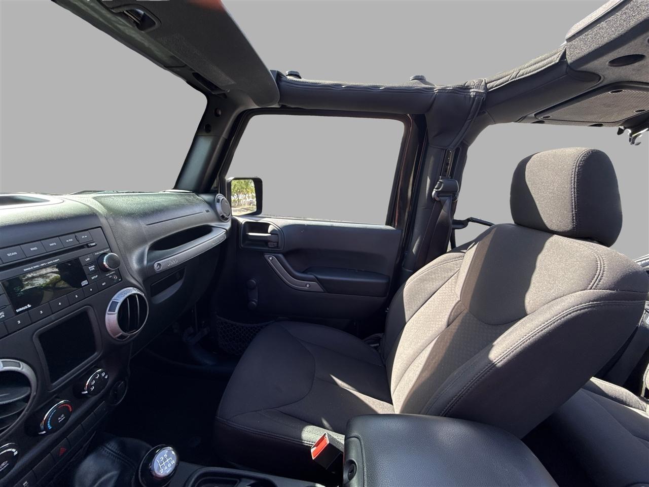 Jeep Wrangler Sport 4WD 2016