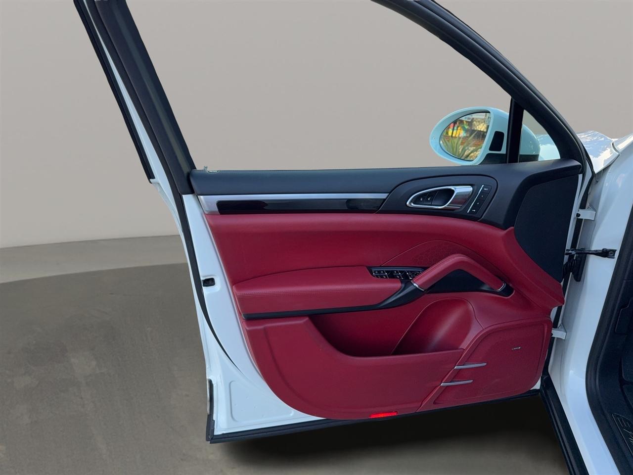 Porsche Cayenne Base 2018