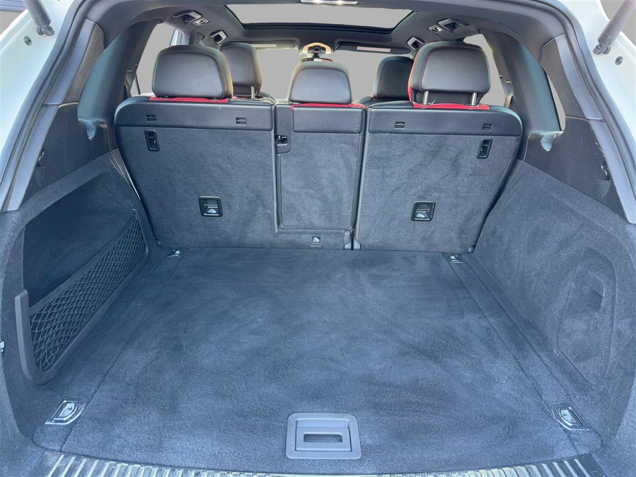 Porsche Cayenne Base 2018