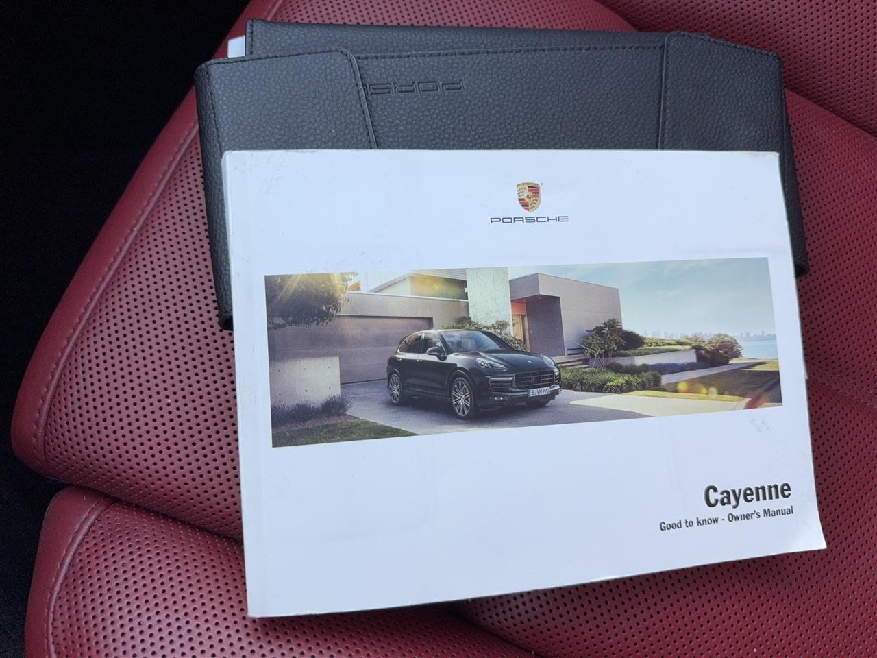 Porsche Cayenne Base 2018