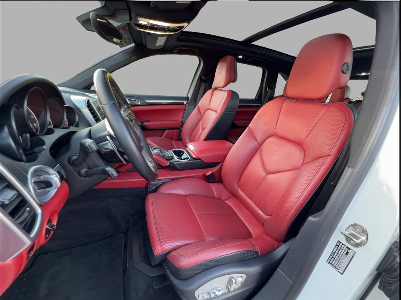 Porsche Cayenne Base 2018