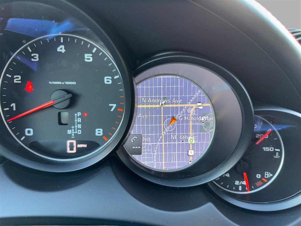 Porsche Cayenne Base 2018