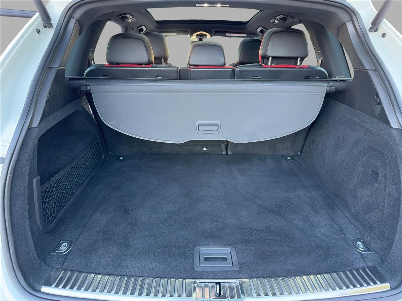 Porsche Cayenne Base 2018