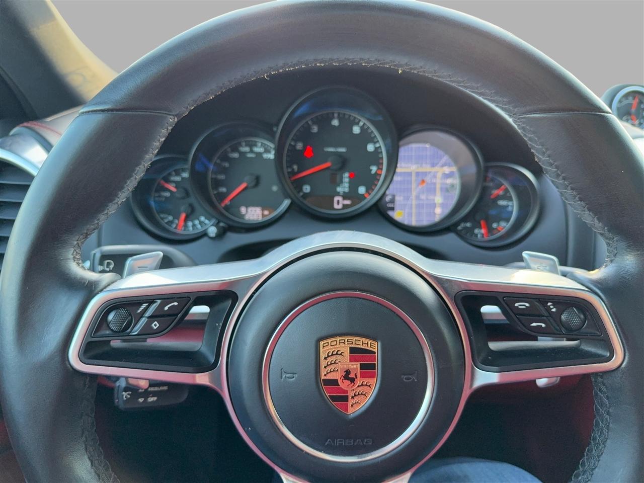 Porsche Cayenne Base 2018