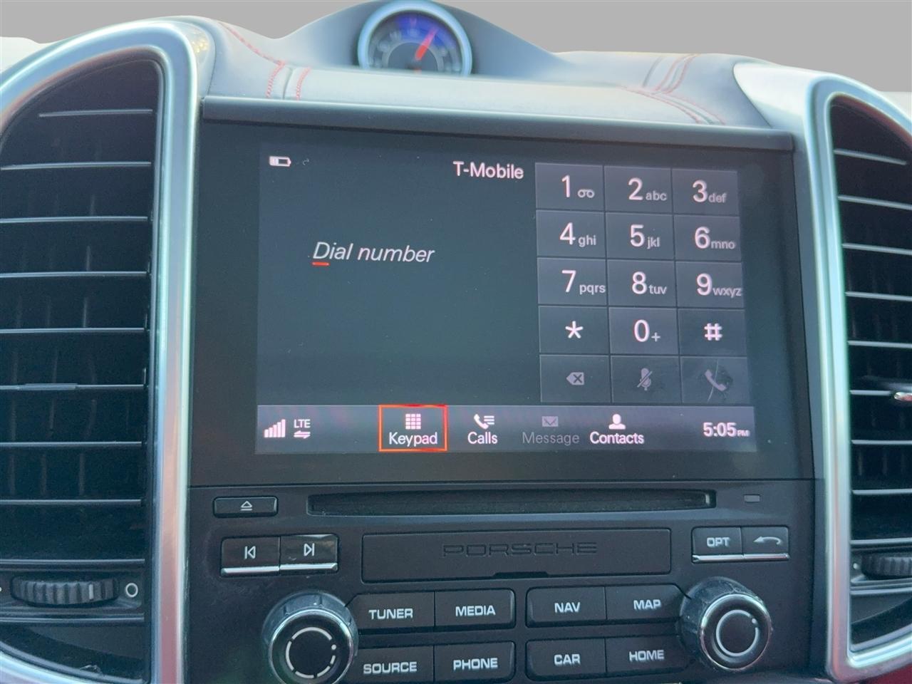 Porsche Cayenne Base 2018