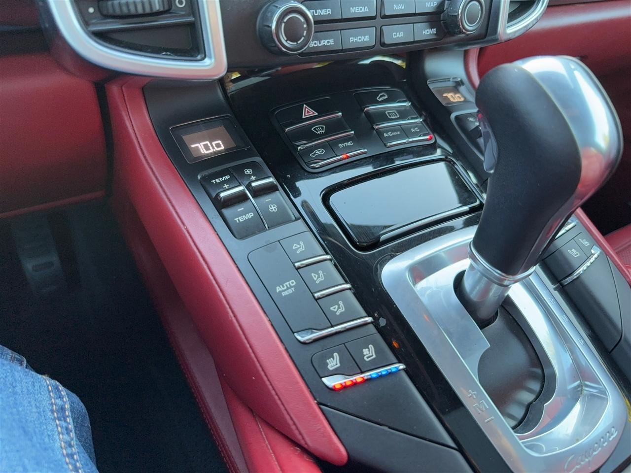 Porsche Cayenne Base 2018