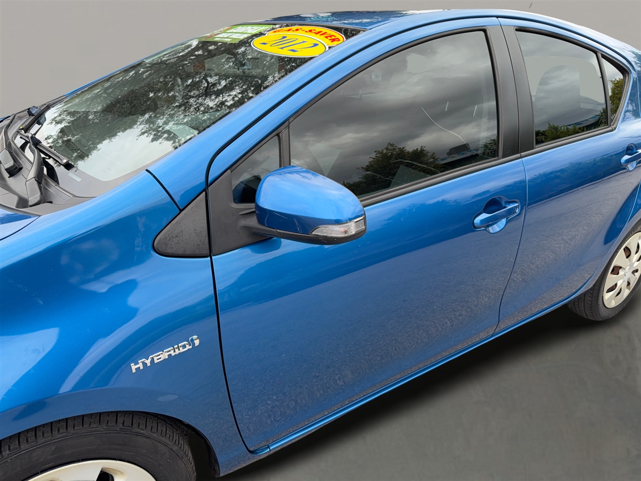 Toyota Prius c Two 2012