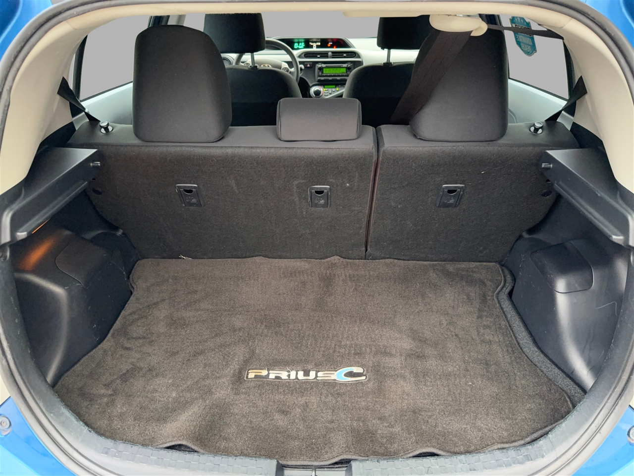 Toyota Prius c Two 2012