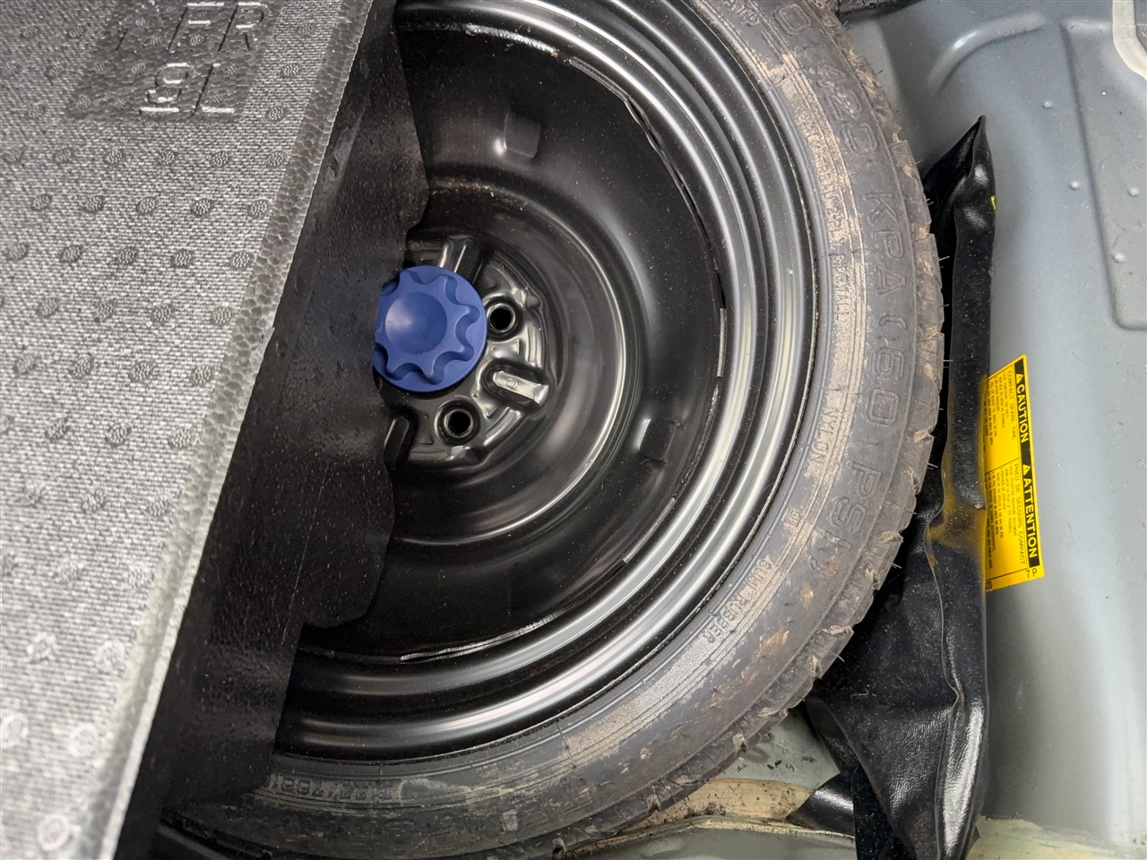 Toyota Prius c Two 2012