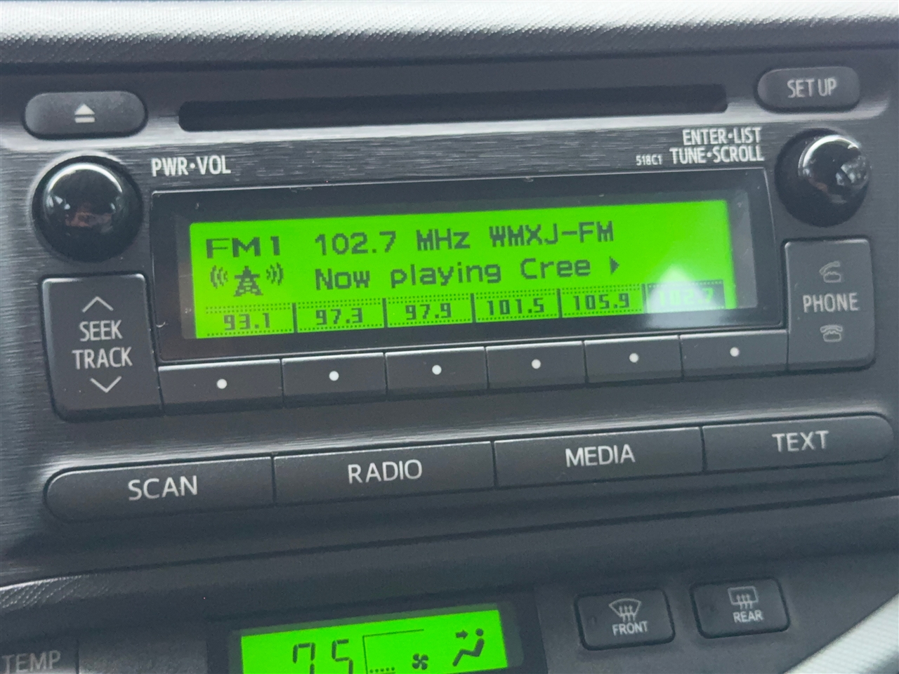 Toyota Prius c Two 2012