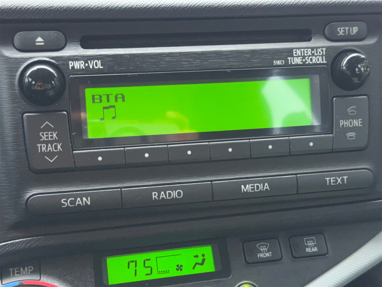 Toyota Prius c Two 2012