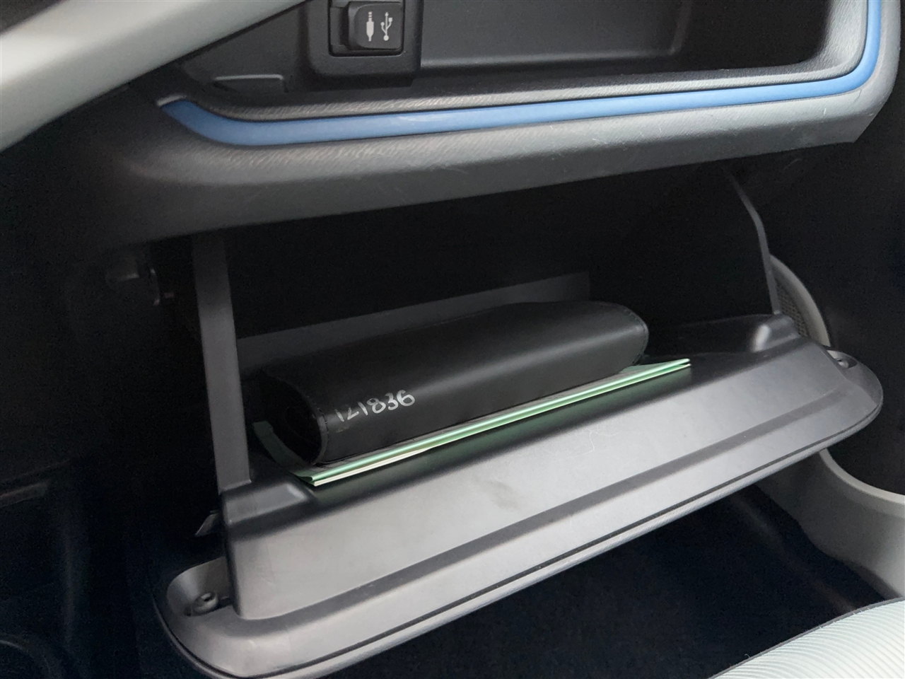 Toyota Prius c Two 2012