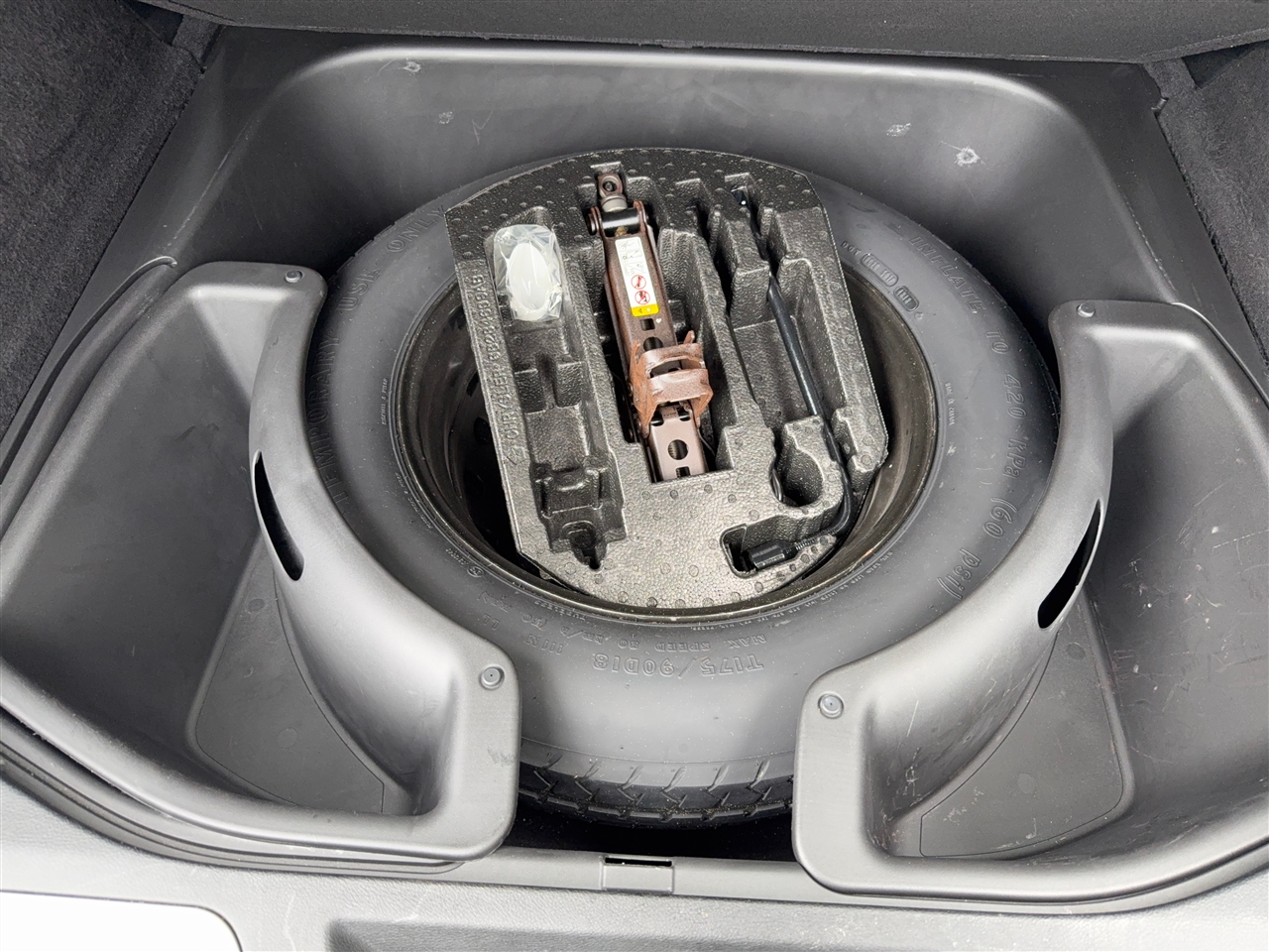 Jeep Grand Cherokee Limited 2WD 2019