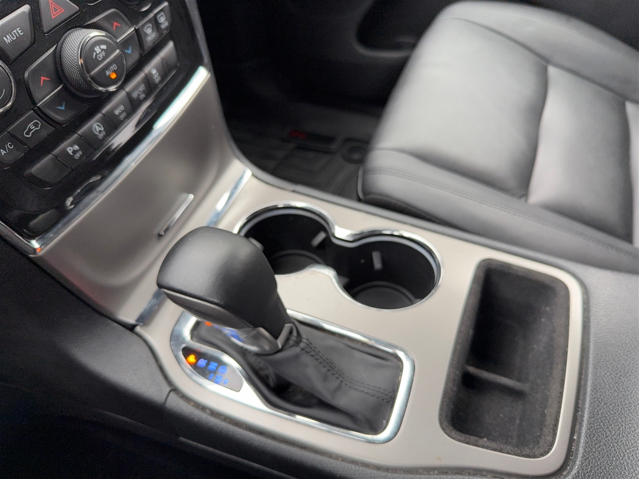 Jeep Grand Cherokee Limited 2WD 2019