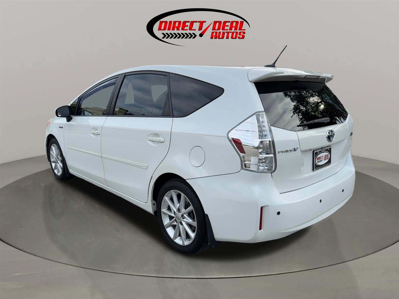 Toyota Prius V Five 2014
