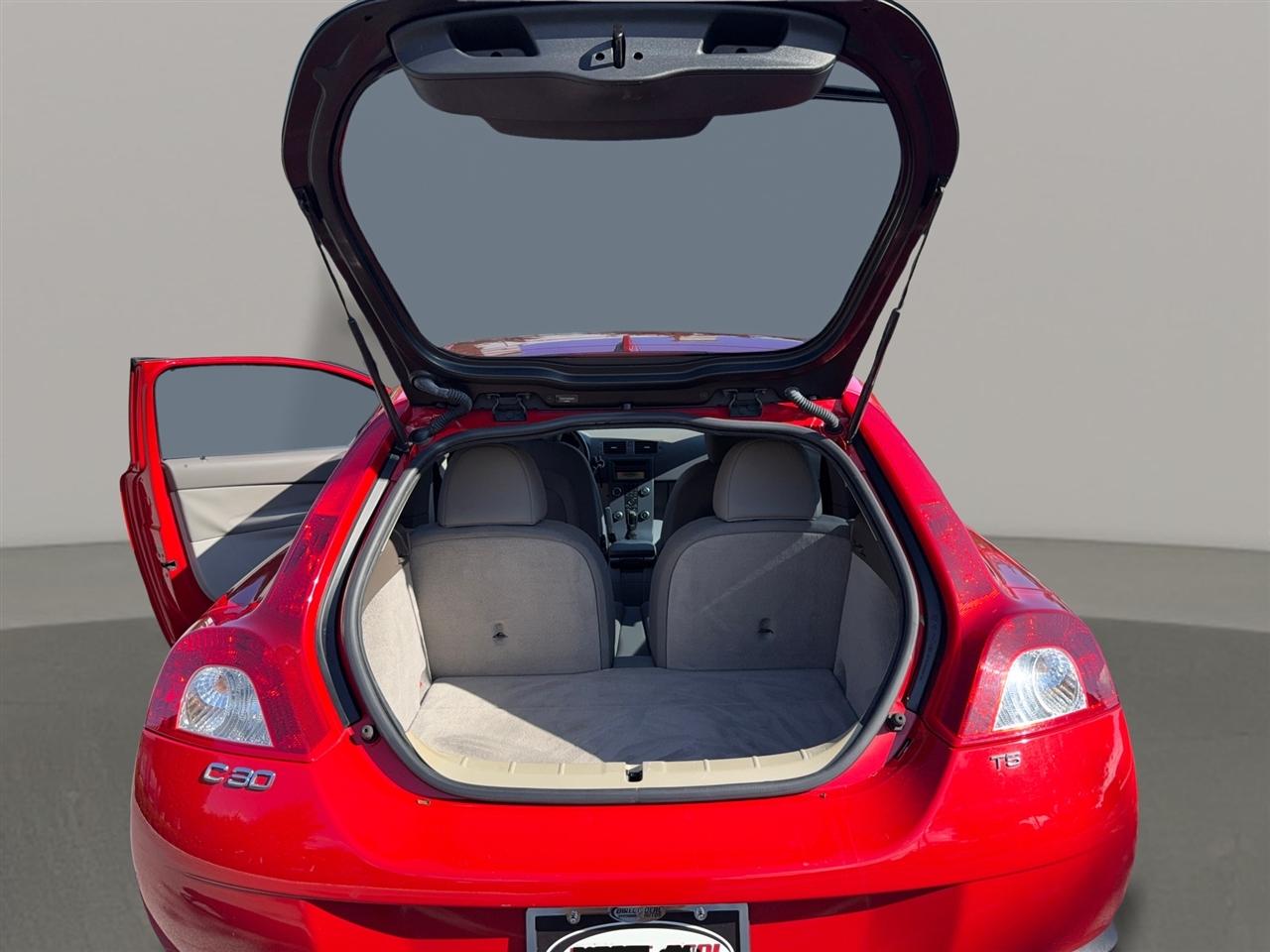 Volvo C30 T5 R-Design 2009