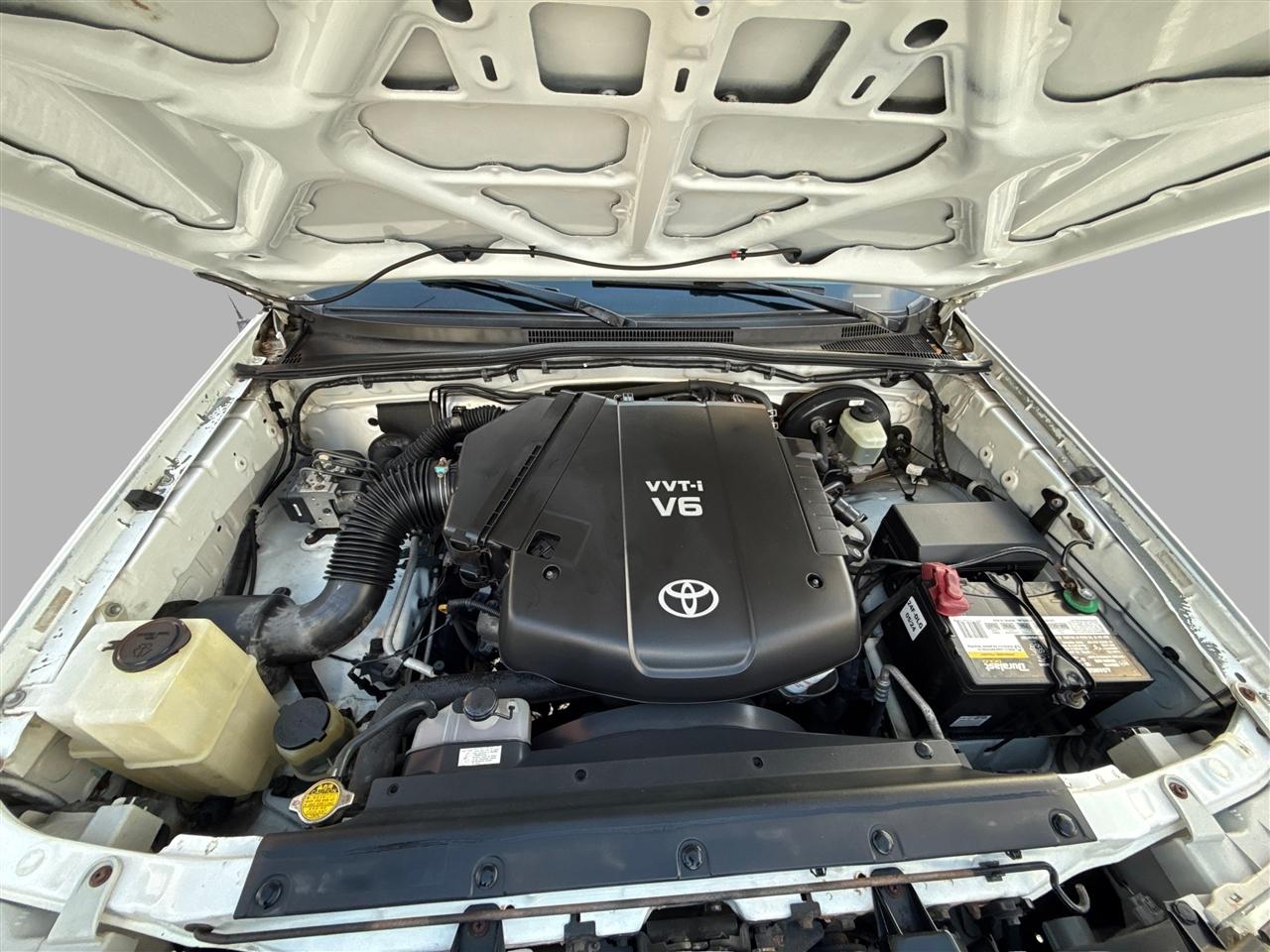 Toyota Tacoma PreRunner Double Cab V6 Auto 2WD 2006