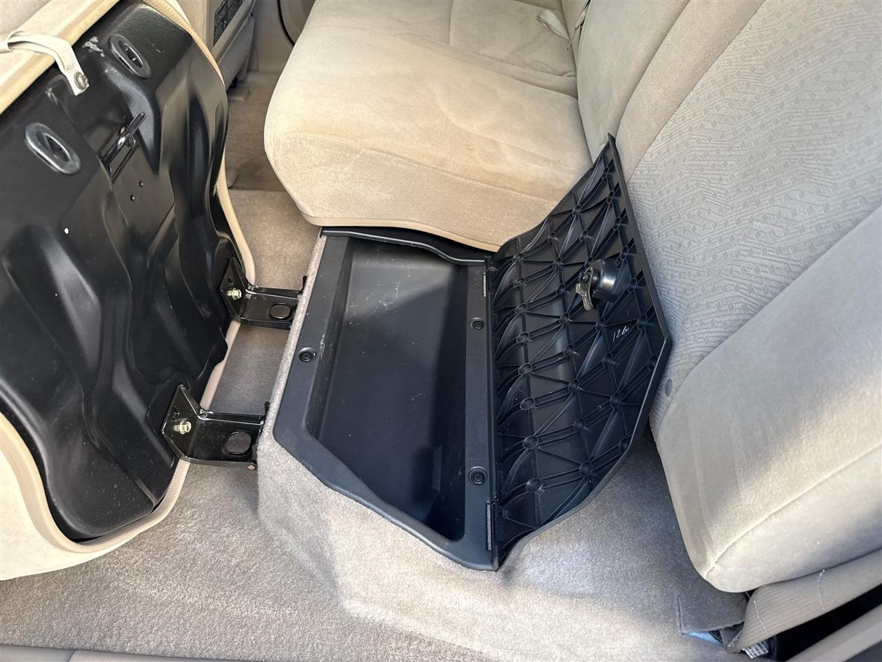 Toyota Tacoma PreRunner Double Cab V6 Auto 2WD 2006