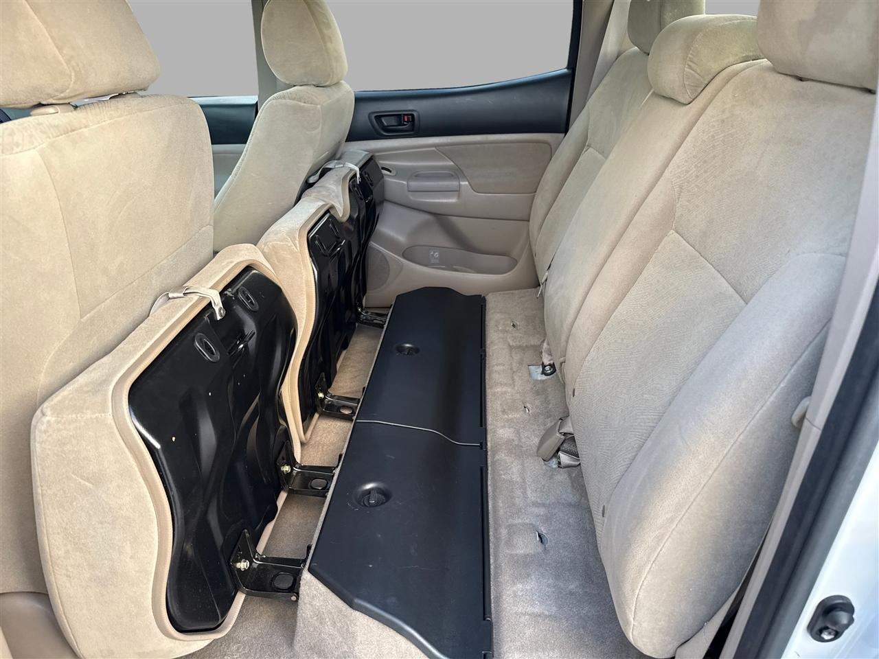 Toyota Tacoma PreRunner Double Cab V6 Auto 2WD 2006