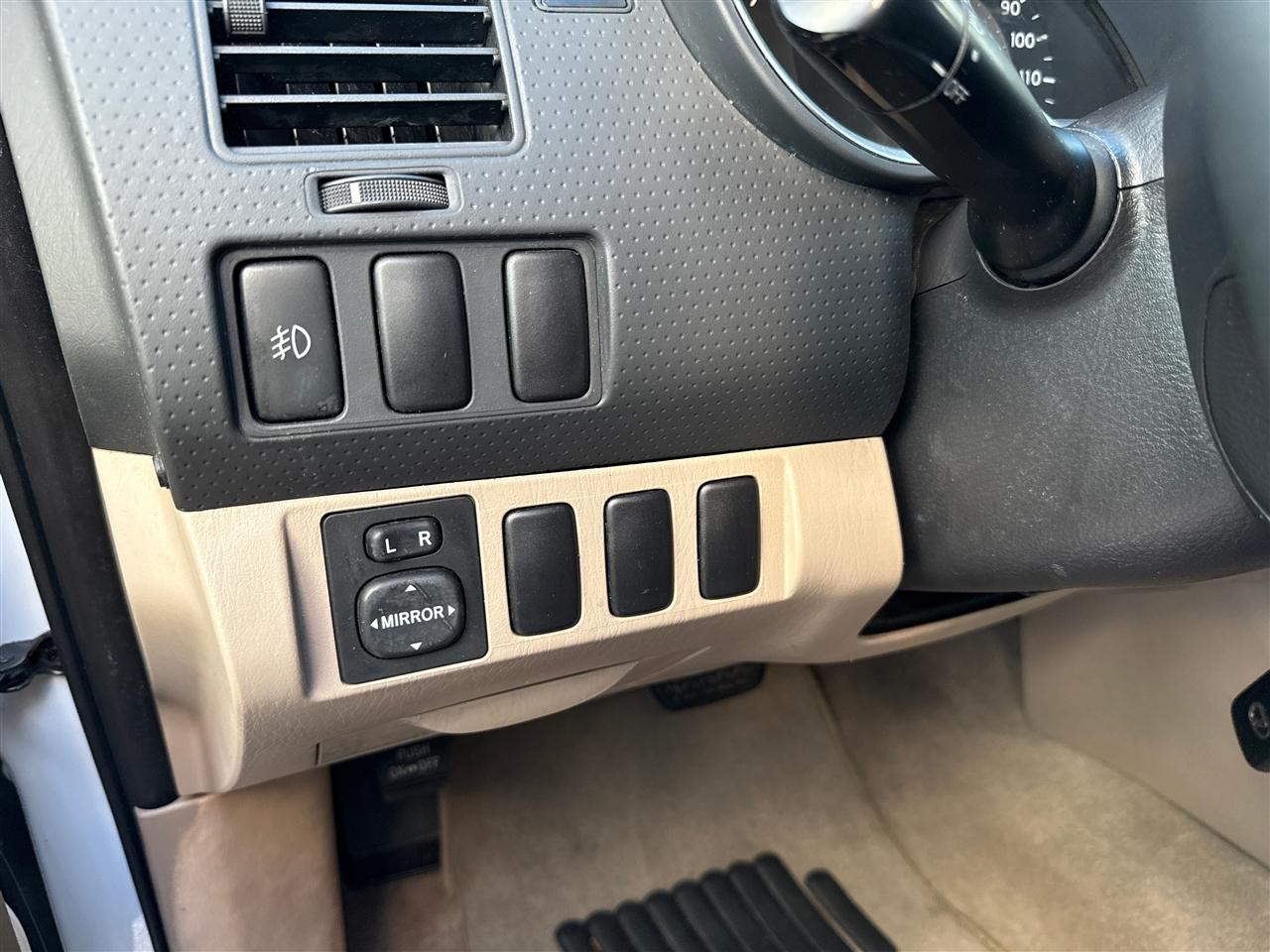 Toyota Tacoma PreRunner Double Cab V6 Auto 2WD 2006