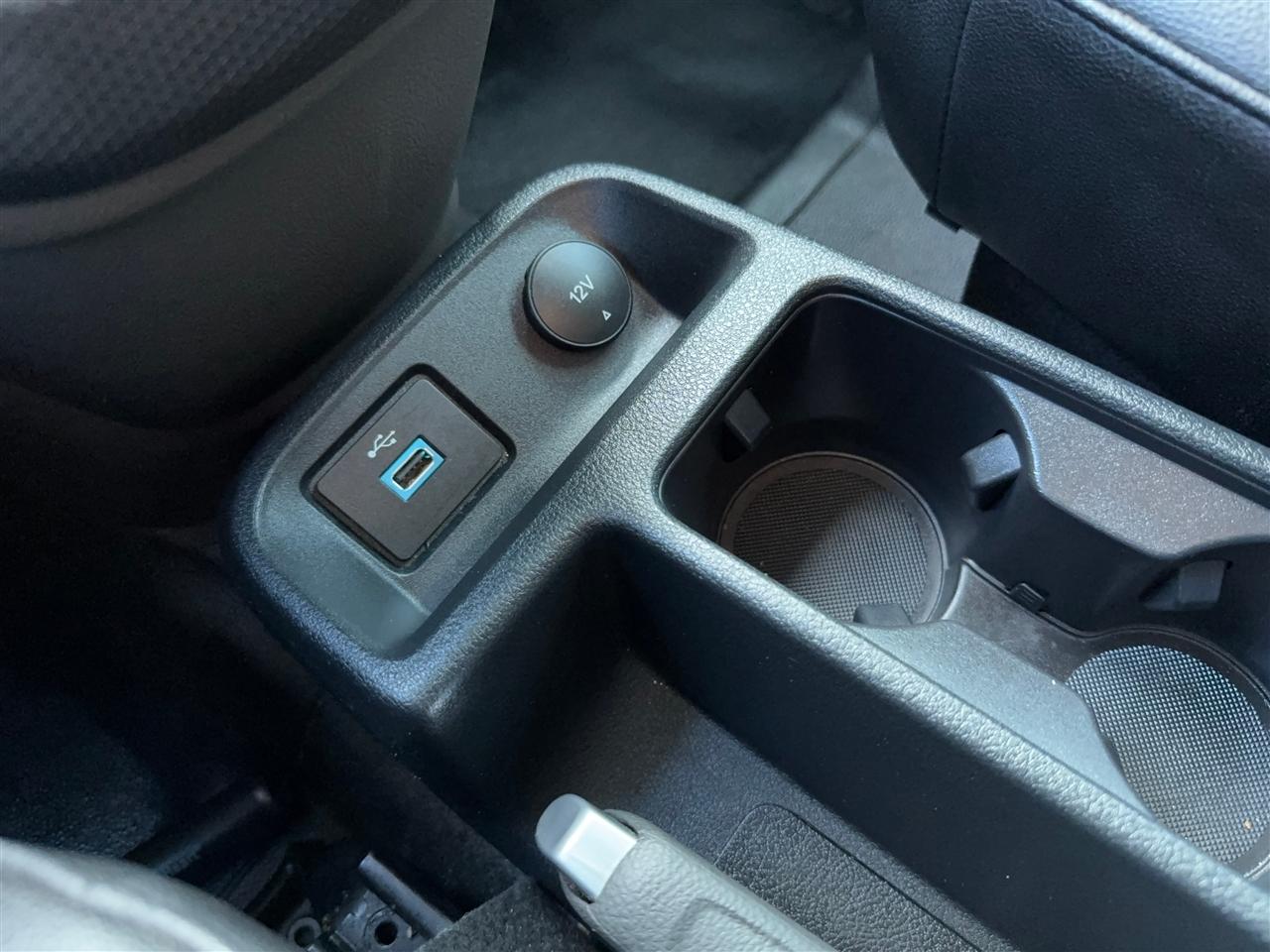 Ford Transit Connect Cargo Van XL LWB 2022