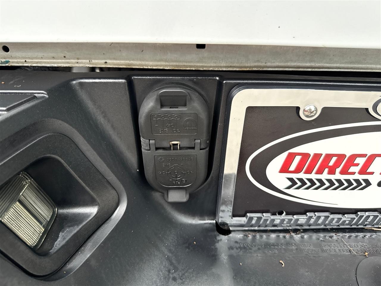 RAM 1500 Tradesman Regular Cab LWB 2WD 2016