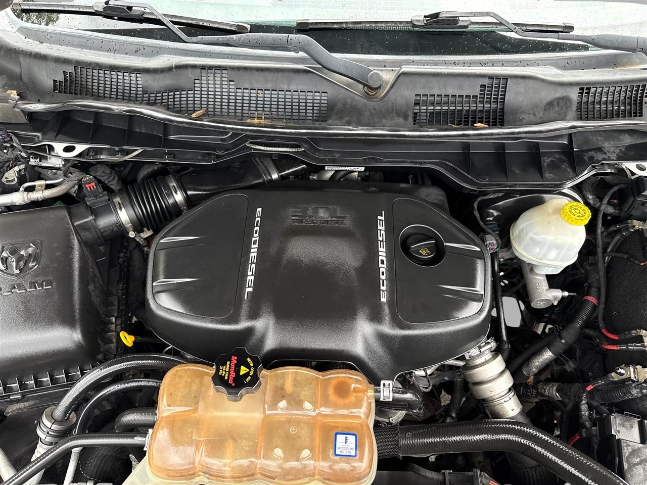 RAM 1500 Tradesman Regular Cab LWB 2WD 2016